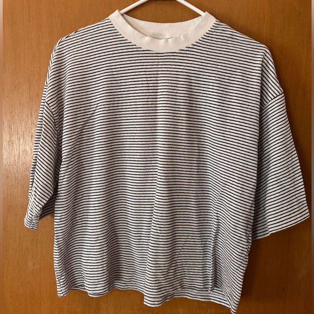 ASOS Design Cropped Striped Short Sleeve Top in White and Black